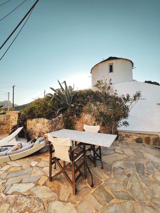 The Windmill Serifos Esterno foto